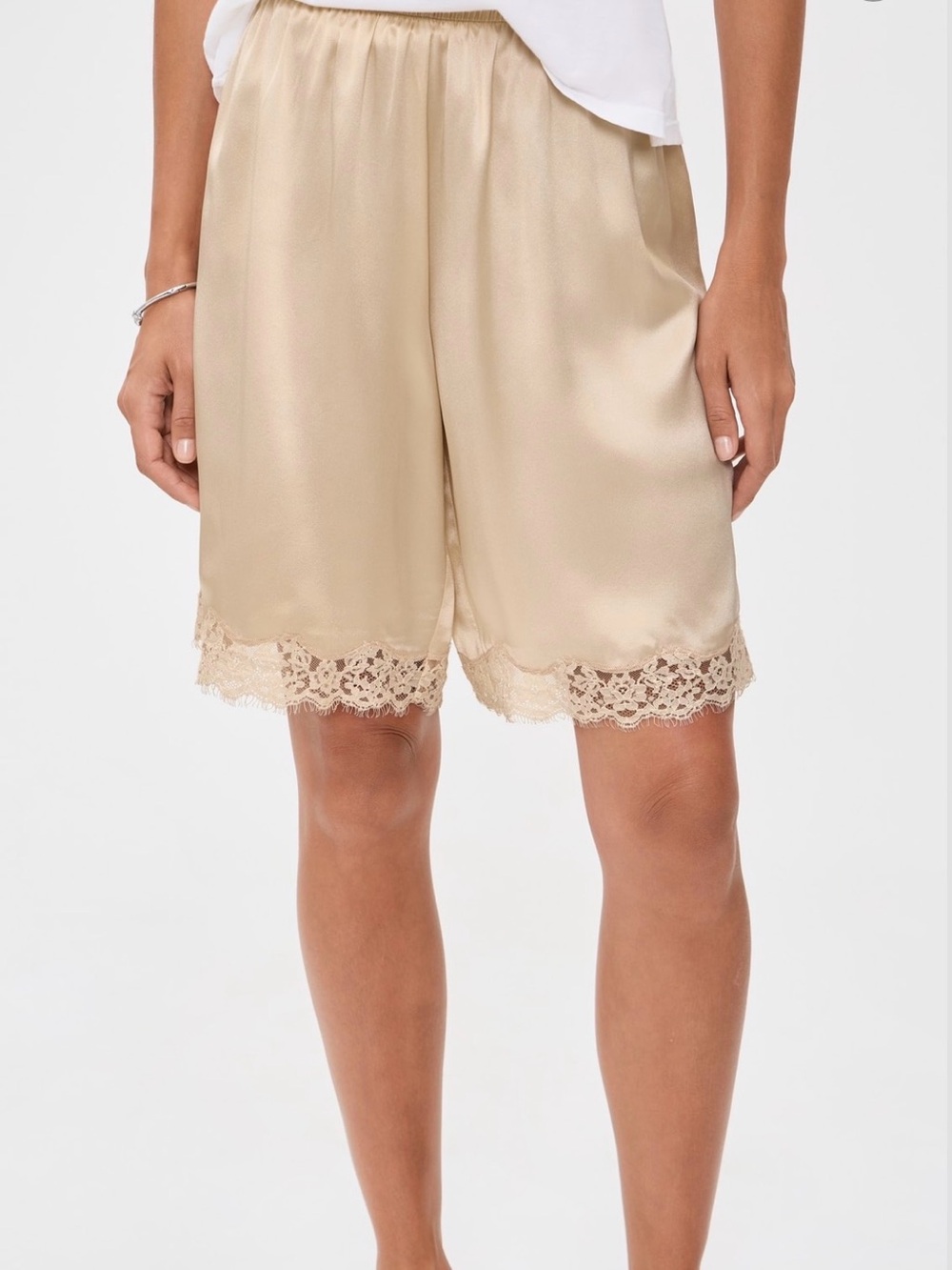 Reformation Clara Silk Bermuda Short NEW NWT